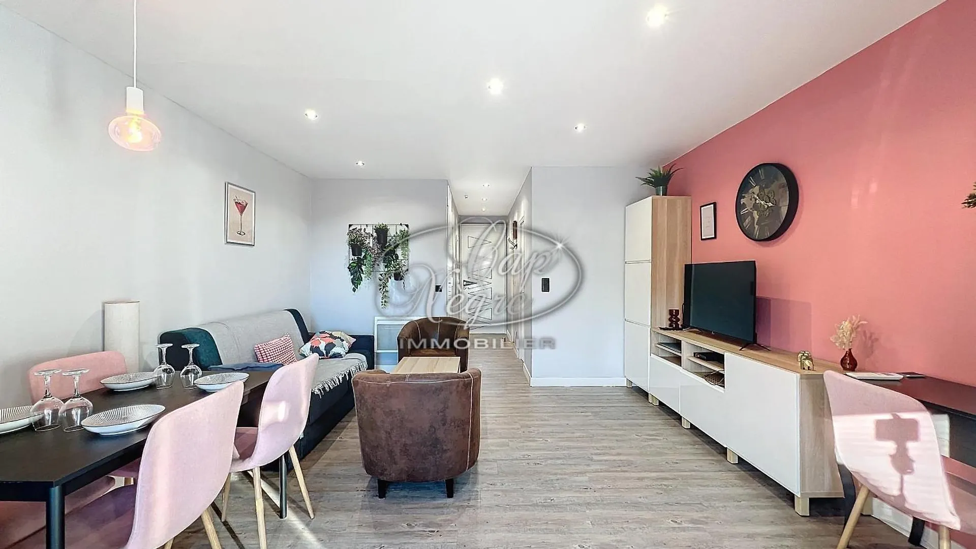 Appartement 4 Personnes Avec Grande Terrasse Vue Mer Amenagee A 300M De La Plage De Pramousquier - Le Lavandou Apartamento