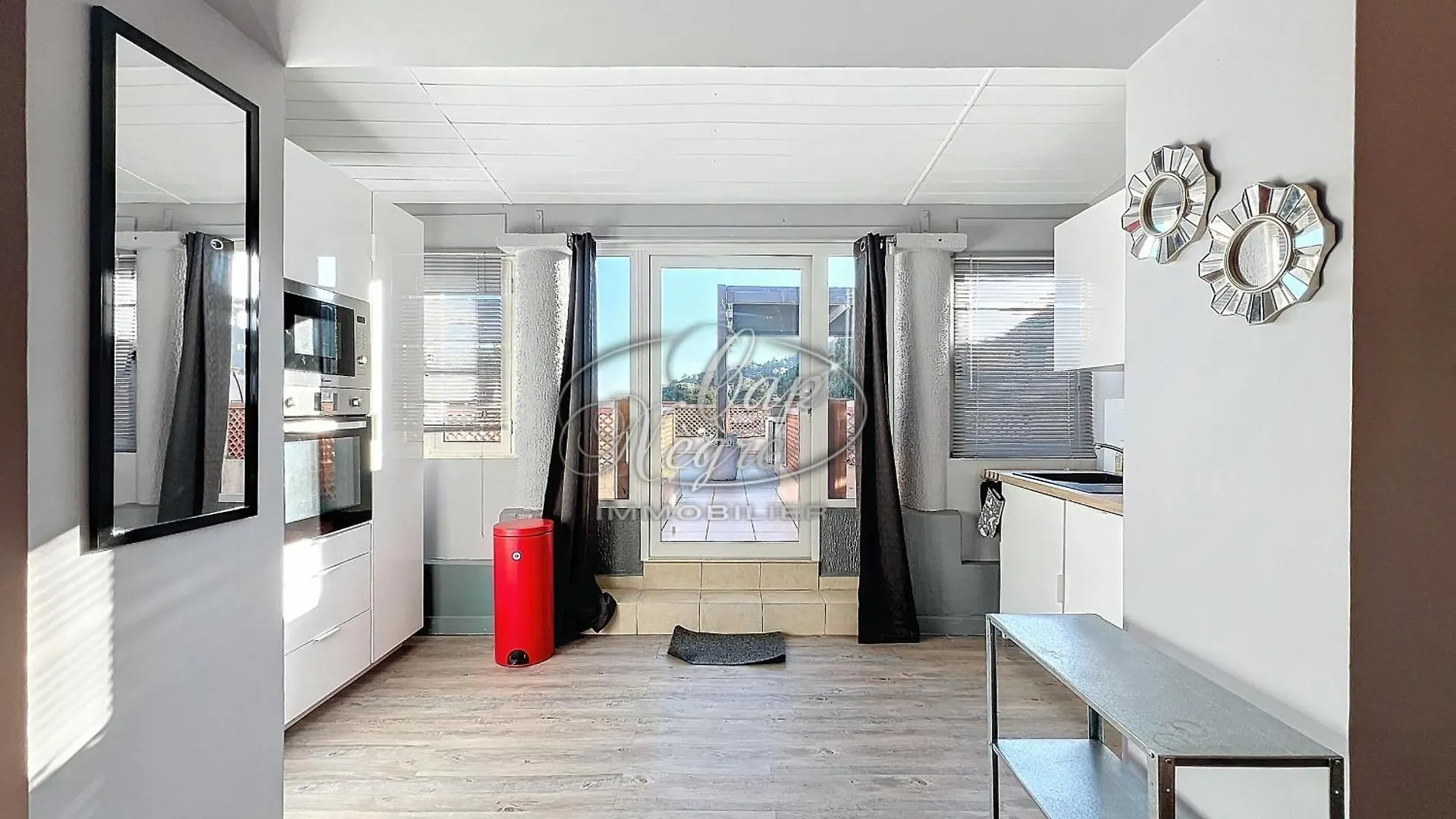 Appartement 4 Personnes Avec Grande Terrasse Vue Mer Amenagee A 300M De La Plage De Pramousquier - Le Lavandou